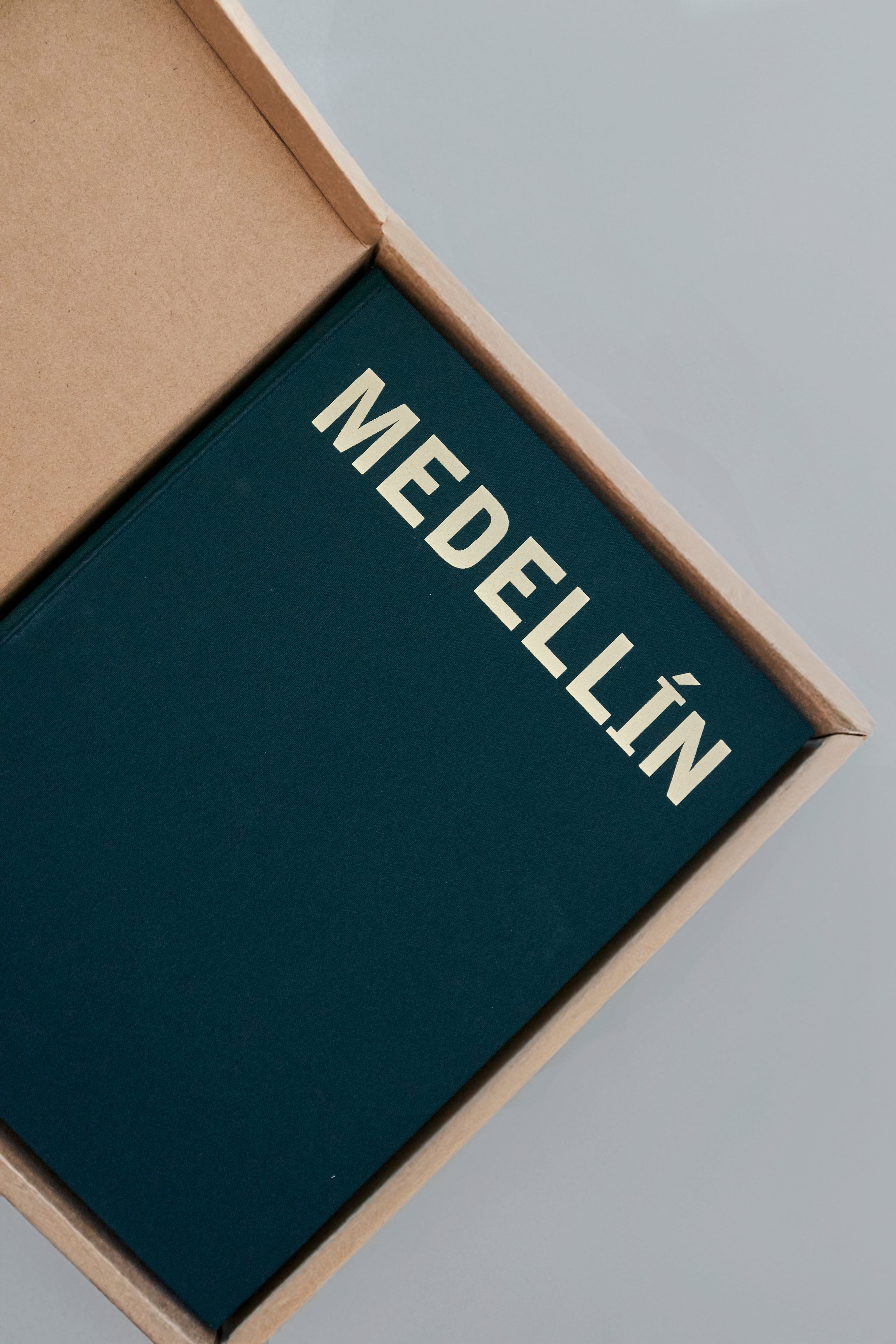 MEDELLÍN THE BOOK